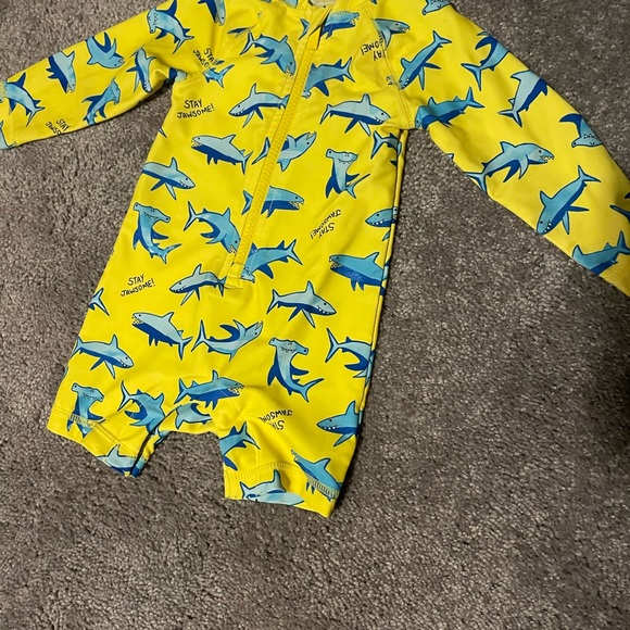 Old Navy Baby swimsuit bundle - Picture 7 of 9